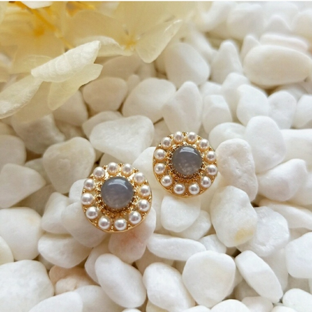 🌺HP🌺 Pearl Earrings 14k